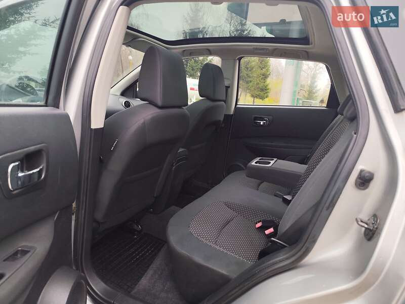 Позашляховик / Кросовер Nissan Qashqai 2008 в Звягелі