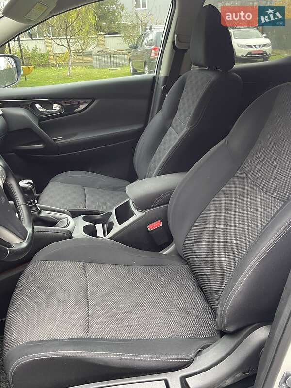 Внедорожник / Кроссовер Nissan Qashqai 2014 в Ковеле