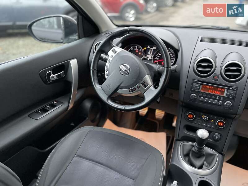Внедорожник / Кроссовер Nissan Qashqai 2013 в Сумах