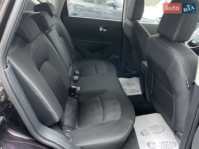 Внедорожник / Кроссовер Nissan Qashqai 2013 в Сумах