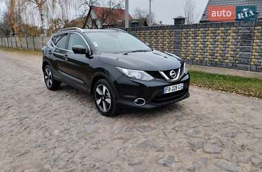 Внедорожник / Кроссовер Nissan Qashqai 2015 в Дубно