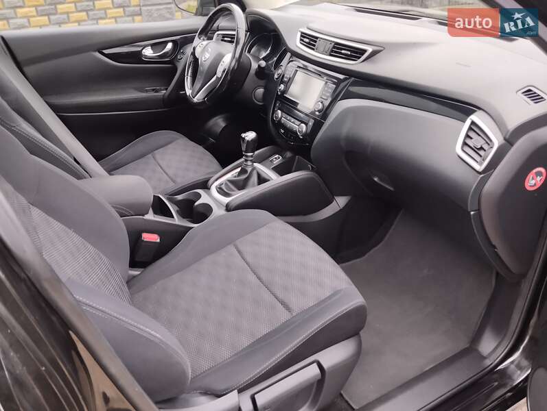 Внедорожник / Кроссовер Nissan Qashqai 2015 в Дубно фото 22 Внедорожник / Кроссовер Nissan Qashqai 2015 в Дубно