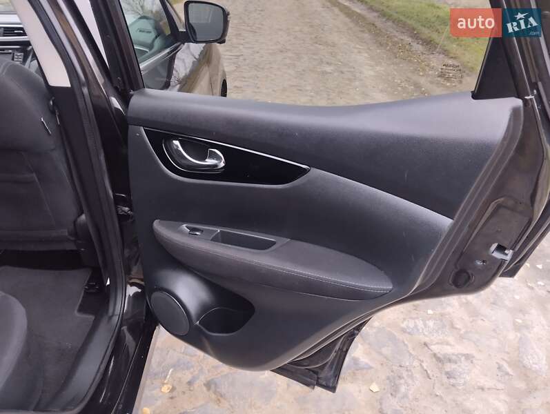 Внедорожник / Кроссовер Nissan Qashqai 2015 в Дубно фото 26 Внедорожник / Кроссовер Nissan Qashqai 2015 в Дубно