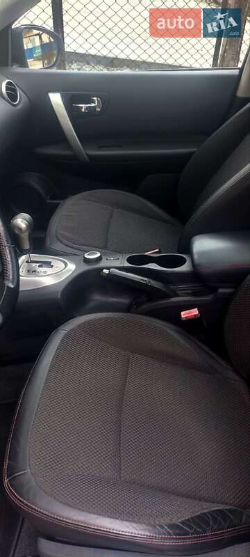 Позашляховик / Кросовер Nissan Qashqai 2009 в Тернополі фото 19 Позашляховик / Кросовер Nissan Qashqai 2009 в Тернополі