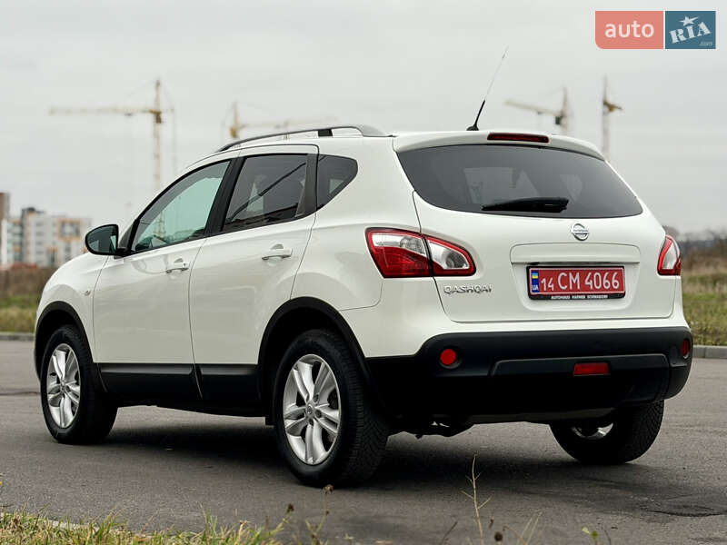 Позашляховик / Кросовер Nissan Qashqai 2010 в Вінниці