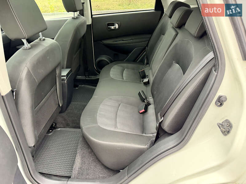 Позашляховик / Кросовер Nissan Qashqai 2010 в Вінниці