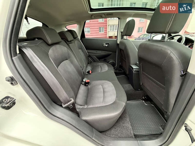 Позашляховик / Кросовер Nissan Qashqai 2010 в Вінниці