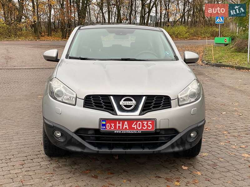 Внедорожник / Кроссовер Nissan Qashqai 2010 в Звягеле фото 3 Внедорожник / Кроссовер Nissan Qashqai 2010 в Звягеле