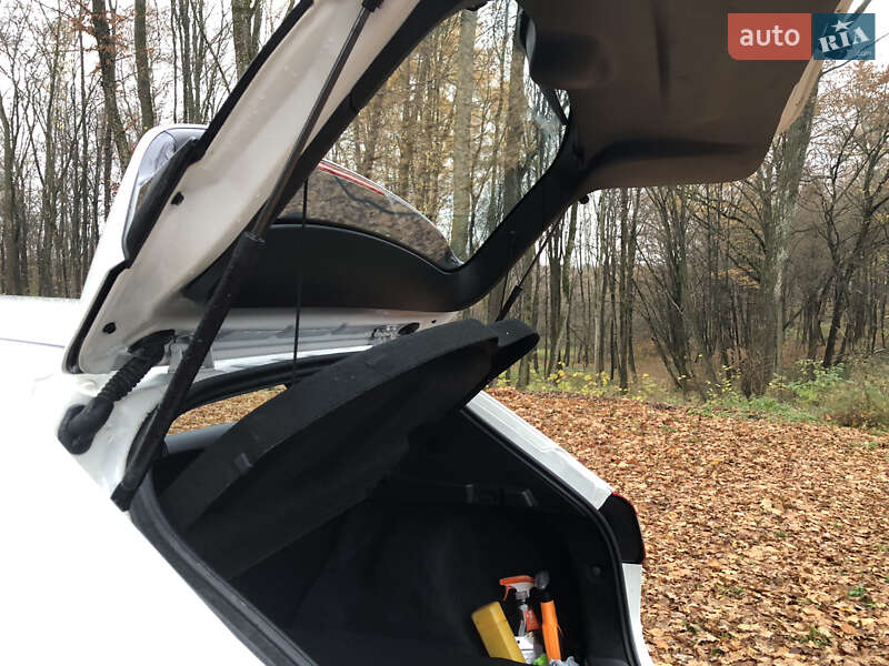 Внедорожник / Кроссовер Nissan Qashqai 2015 в Тернополе фото 46 Внедорожник / Кроссовер Nissan Qashqai 2015 в Тернополе