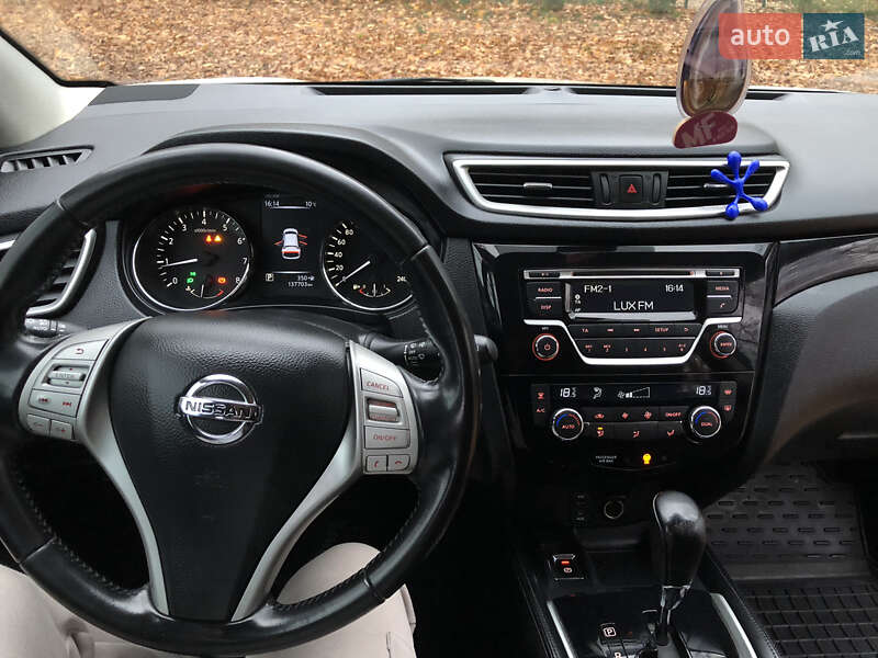 Внедорожник / Кроссовер Nissan Qashqai 2015 в Тернополе фото 59 Внедорожник / Кроссовер Nissan Qashqai 2015 в Тернополе