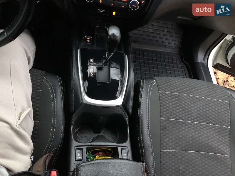 Внедорожник / Кроссовер Nissan Qashqai 2015 в Тернополе фото 63 Внедорожник / Кроссовер Nissan Qashqai 2015 в Тернополе