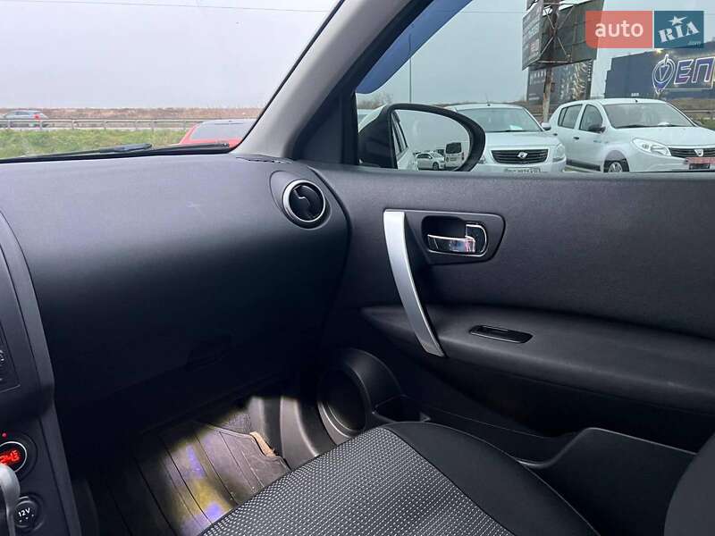 Внедорожник / Кроссовер Nissan Qashqai 2011 в Львове фото 33 Внедорожник / Кроссовер Nissan Qashqai 2011 в Львове