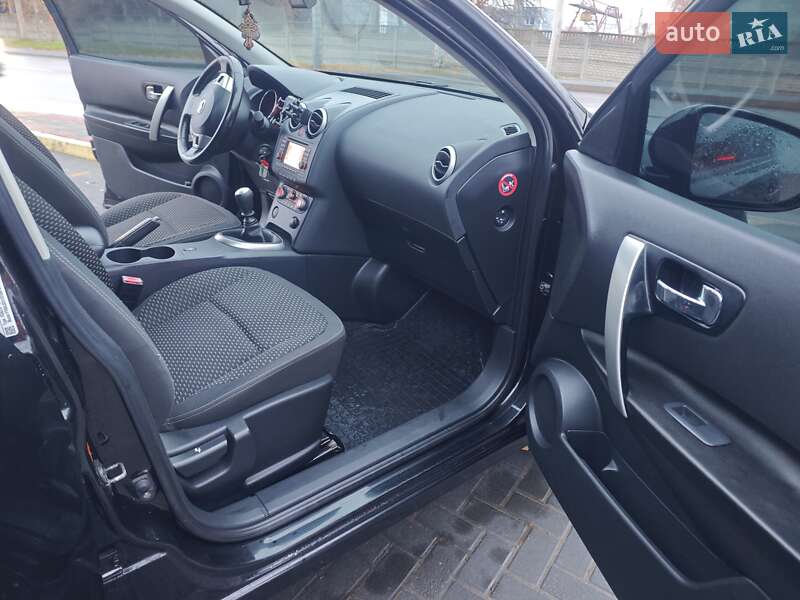 Внедорожник / Кроссовер Nissan Qashqai 2009 в Ровно