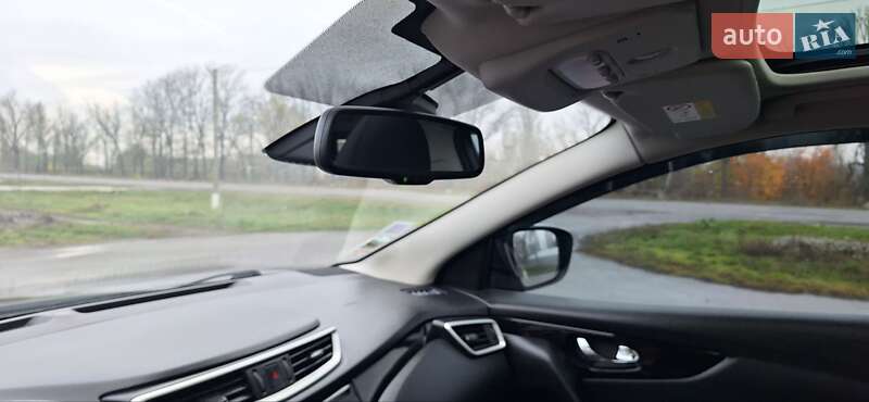 Внедорожник / Кроссовер Nissan Qashqai 2015 в Новоархангельске