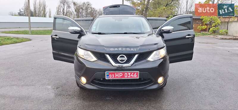 Внедорожник / Кроссовер Nissan Qashqai 2015 в Новоархангельске