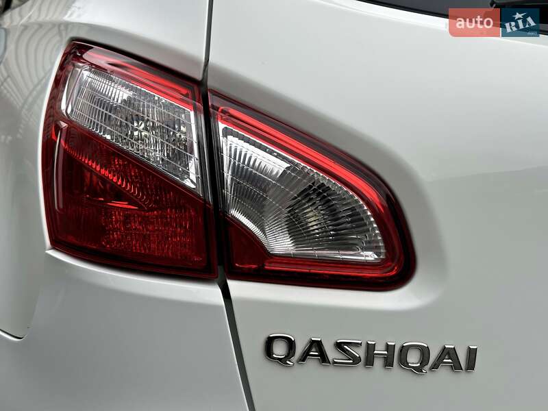 Позашляховик / Кросовер Nissan Qashqai 2010 в Одесі