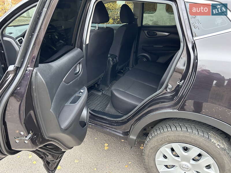 Внедорожник / Кроссовер Nissan Qashqai 2017 в Смеле фото 11 Внедорожник / Кроссовер Nissan Qashqai 2017 в Смеле