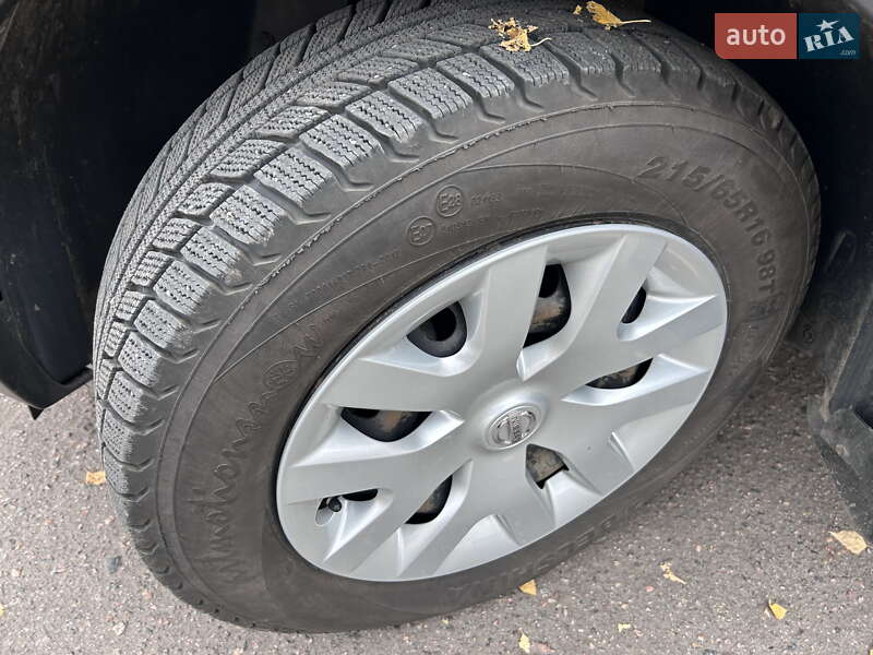 Внедорожник / Кроссовер Nissan Qashqai 2017 в Смеле фото 20 Внедорожник / Кроссовер Nissan Qashqai 2017 в Смеле