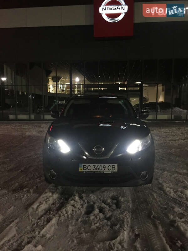 Внедорожник / Кроссовер Nissan Qashqai 2015 в Львове фото 11 Внедорожник / Кроссовер Nissan Qashqai 2015 в Львове