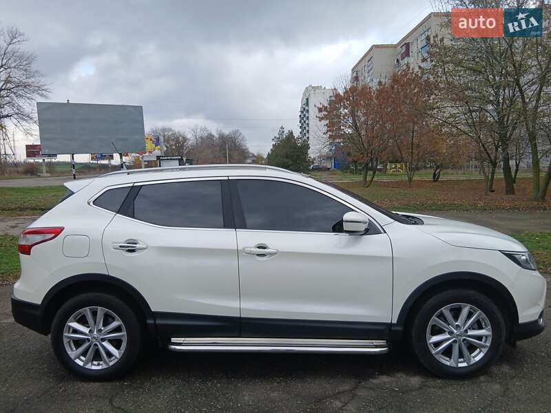 Позашляховик / Кросовер Nissan Qashqai 2015 в Первомайську фото 13 Позашляховик / Кросовер Nissan Qashqai 2015 в Первомайську