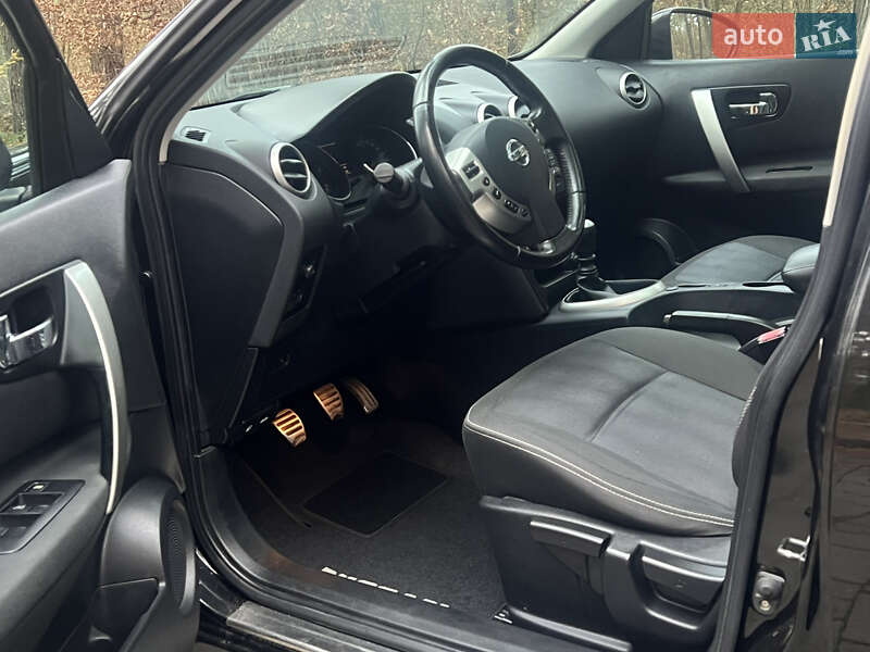 Позашляховик / Кросовер Nissan Qashqai 2012 в Львові