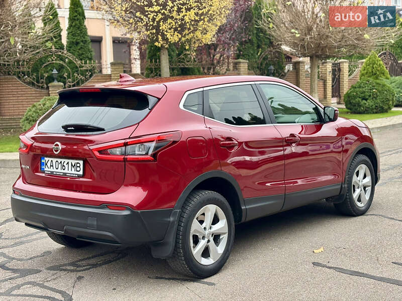 Внедорожник / Кроссовер Nissan Qashqai 2017 в Киеве