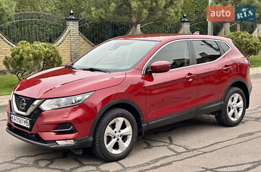 Внедорожник / Кроссовер Nissan Qashqai 2017 в Киеве