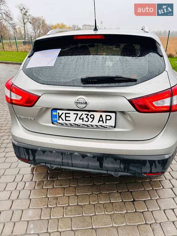 Позашляховик / Кросовер Nissan Qashqai 2015 в Новомосковську фото 6 Позашляховик / Кросовер Nissan Qashqai 2015 в Новомосковську