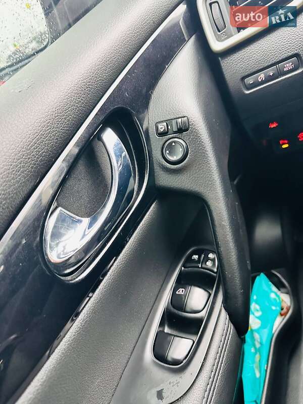Позашляховик / Кросовер Nissan Qashqai 2015 в Новомосковську фото 20 Позашляховик / Кросовер Nissan Qashqai 2015 в Новомосковську