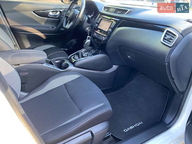 Внедорожник / Кроссовер Nissan Qashqai 2021 в Богородчанах