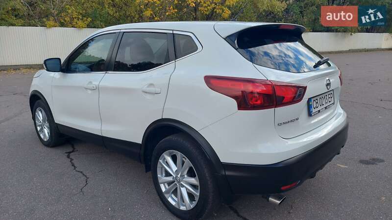 Внедорожник / Кроссовер Nissan Qashqai 2017 в Чернигове