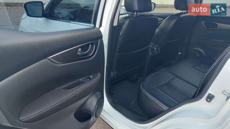 Внедорожник / Кроссовер Nissan Qashqai 2017 в Чернигове