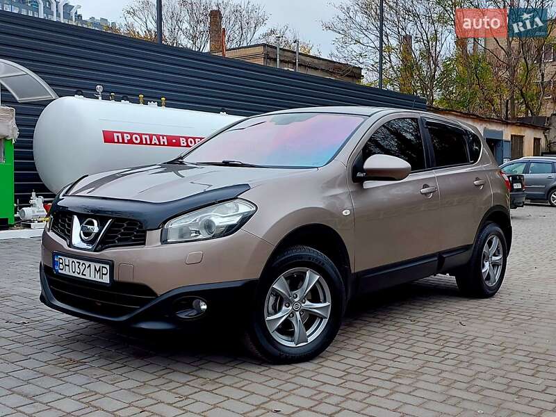 Внедорожник / Кроссовер Nissan Qashqai 2010 в Одессе фото 2 Внедорожник / Кроссовер Nissan Qashqai 2010 в Одессе