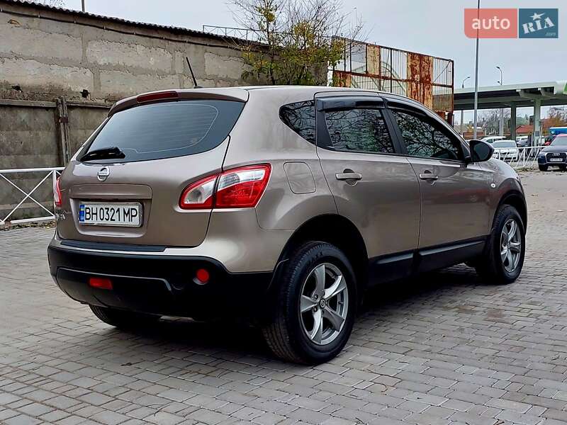 Внедорожник / Кроссовер Nissan Qashqai 2010 в Одессе фото 7 Внедорожник / Кроссовер Nissan Qashqai 2010 в Одессе