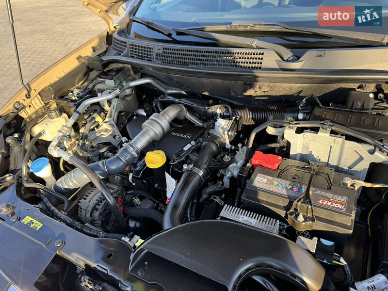 Позашляховик / Кросовер Nissan Qashqai 2012 в Луцьку