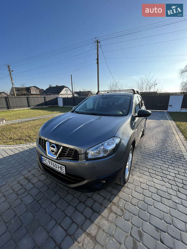 Позашляховик / Кросовер Nissan Qashqai 2011 в Турійську