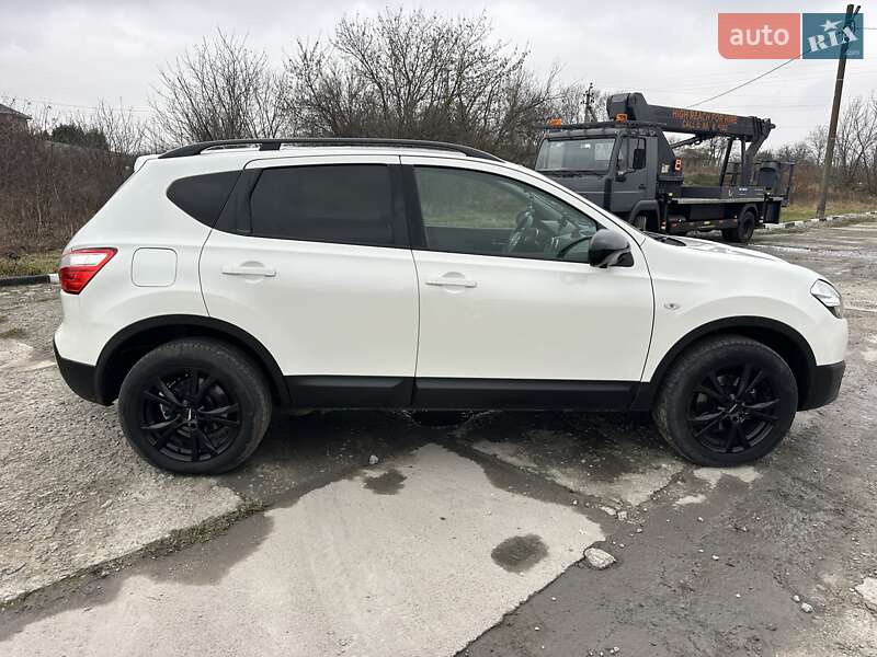 Внедорожник / Кроссовер Nissan Qashqai 2013 в Бердичеве