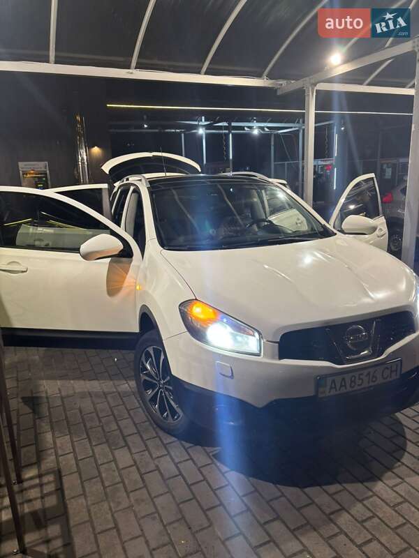 Внедорожник / Кроссовер Nissan Qashqai 2011 в Киеве фото 7 Внедорожник / Кроссовер Nissan Qashqai 2011 в Киеве