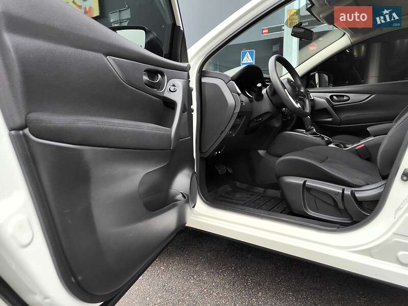 Внедорожник / Кроссовер Nissan Qashqai 2019 в Киеве