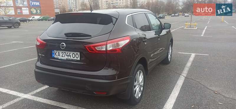 Позашляховик / Кросовер Nissan Qashqai 2016 в Броварах