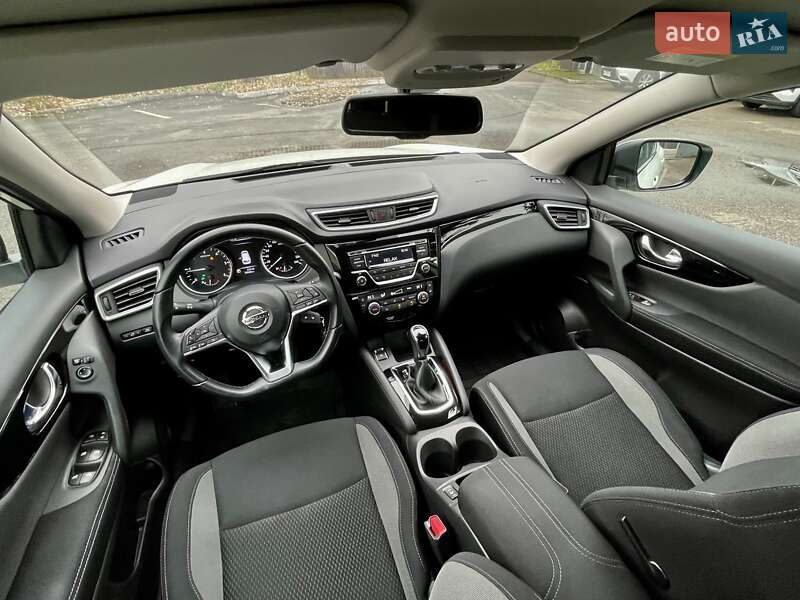 Внедорожник / Кроссовер Nissan Qashqai 2020 в Киеве