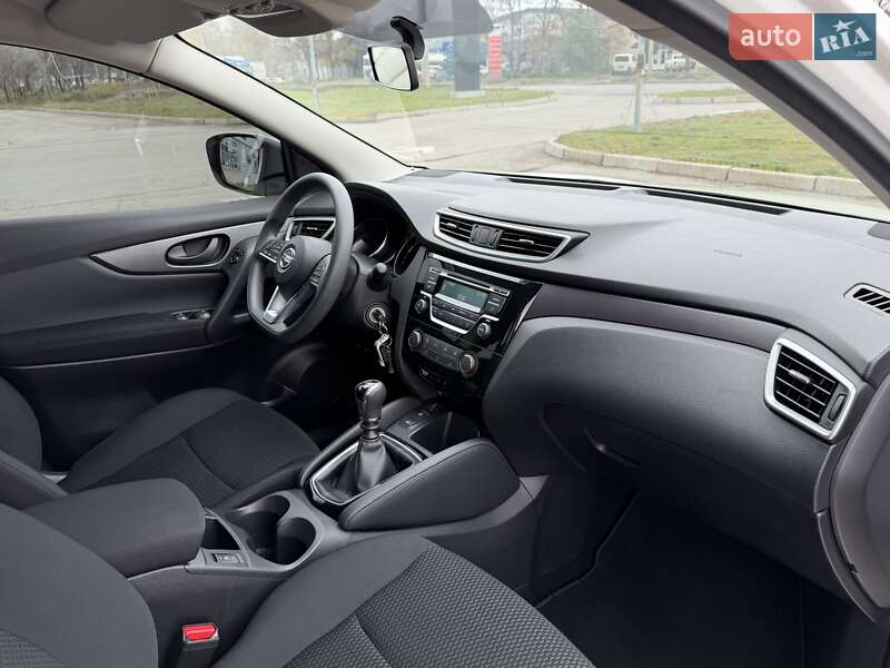 Внедорожник / Кроссовер Nissan Qashqai 2021 в Днепре