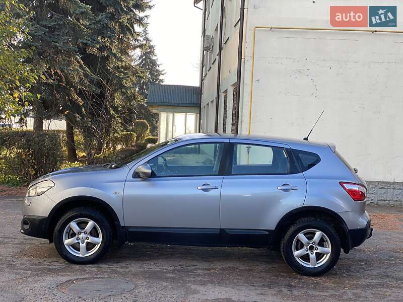 Внедорожник / Кроссовер Nissan Qashqai 2010 в Звягеле фото 7 Внедорожник / Кроссовер Nissan Qashqai 2010 в Звягеле