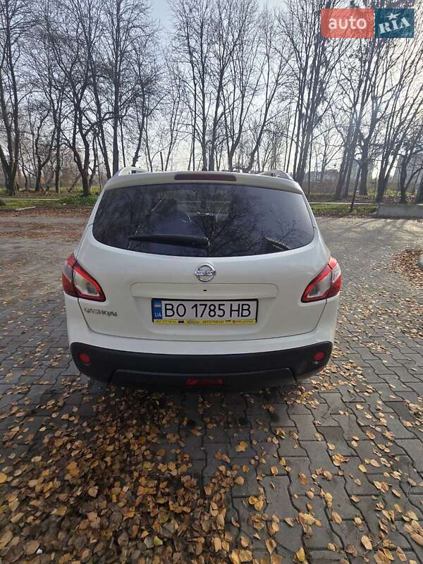 Внедорожник / Кроссовер Nissan Qashqai 2010 в Тернополе фото 15 Внедорожник / Кроссовер Nissan Qashqai 2010 в Тернополе