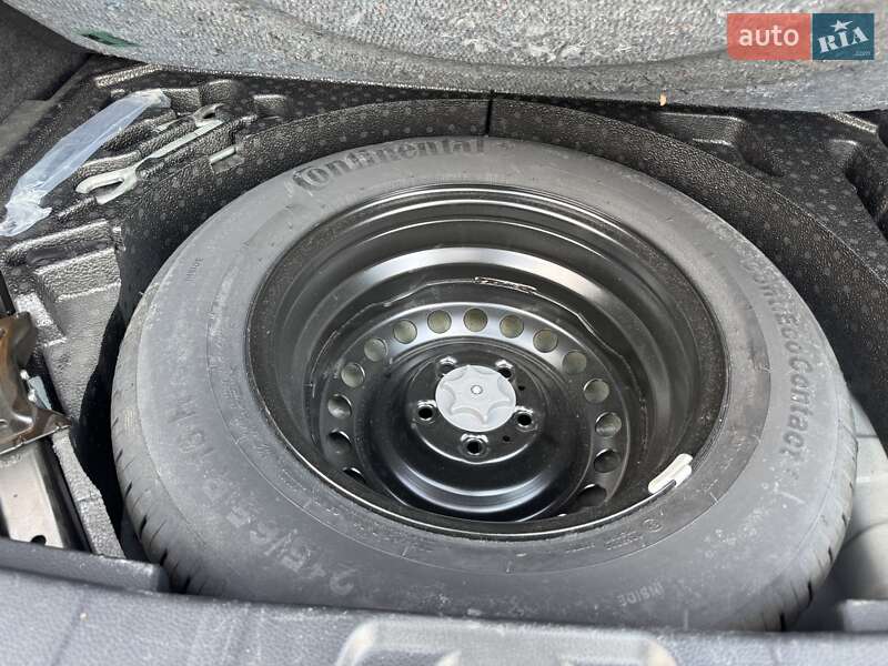 Внедорожник / Кроссовер Nissan Qashqai 2016 в Киеве фото 42 Внедорожник / Кроссовер Nissan Qashqai 2016 в Киеве