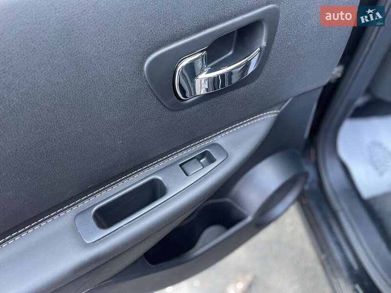 Внедорожник / Кроссовер Nissan Qashqai 2013 в Сумах фото 24 Внедорожник / Кроссовер Nissan Qashqai 2013 в Сумах