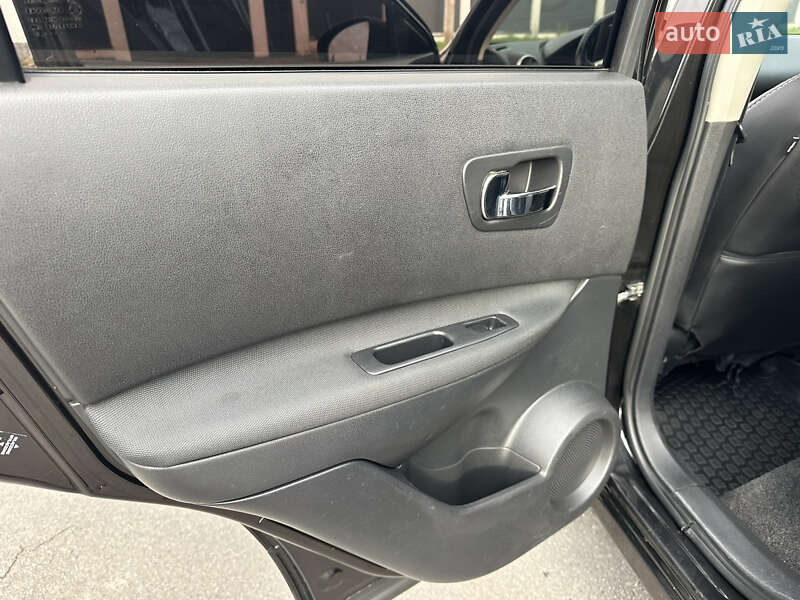 Внедорожник / Кроссовер Nissan Qashqai 2011 в Виннице фото 44 Внедорожник / Кроссовер Nissan Qashqai 2011 в Виннице