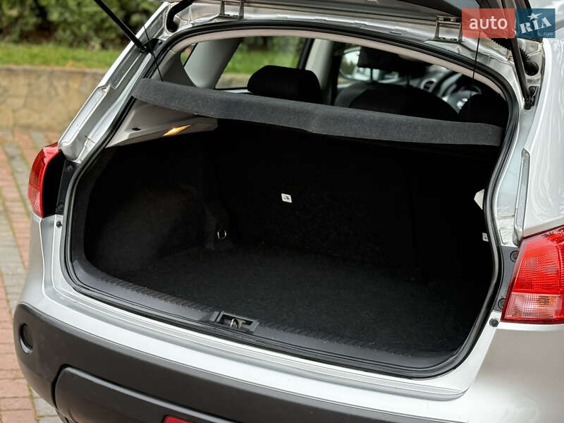 Внедорожник / Кроссовер Nissan Qashqai 2009 в Староконстантинове фото 13 Внедорожник / Кроссовер Nissan Qashqai 2009 в Староконстантинове