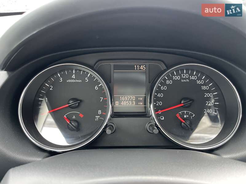 Внедорожник / Кроссовер Nissan Qashqai 2011 в Сумах