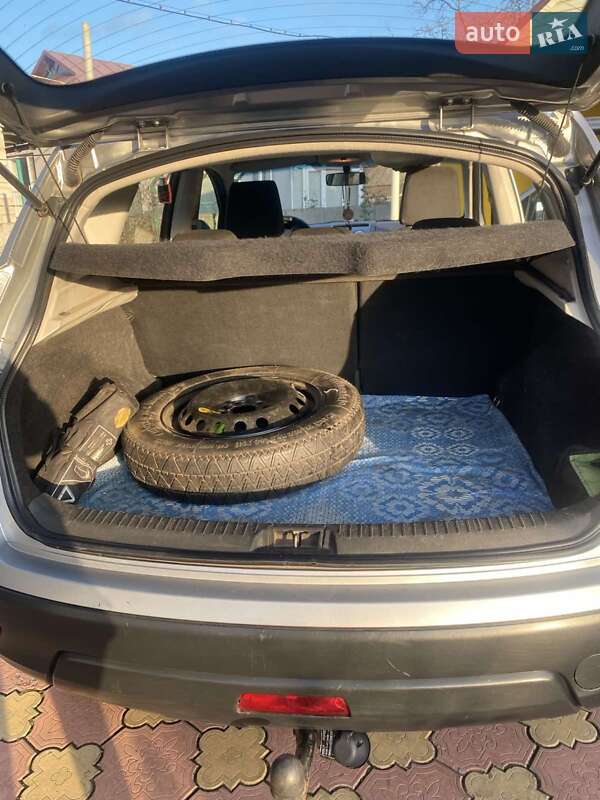 Внедорожник / Кроссовер Nissan Qashqai 2008 в Карловке фото 9 Внедорожник / Кроссовер Nissan Qashqai 2008 в Карловке